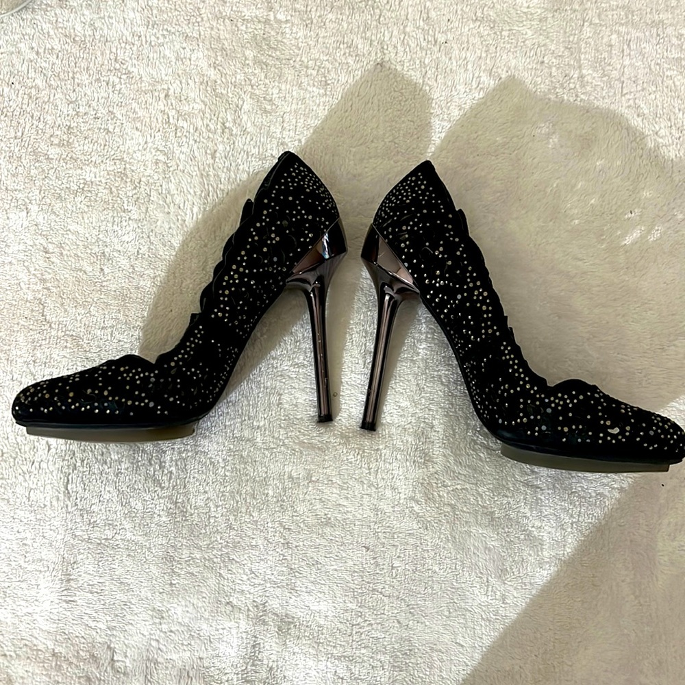 BCBG black studded pumps